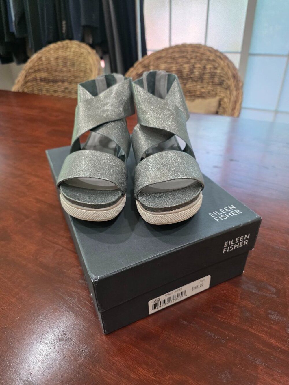 EUC Eileen Fisher Women's Sport Sandals Metallic/Pewter